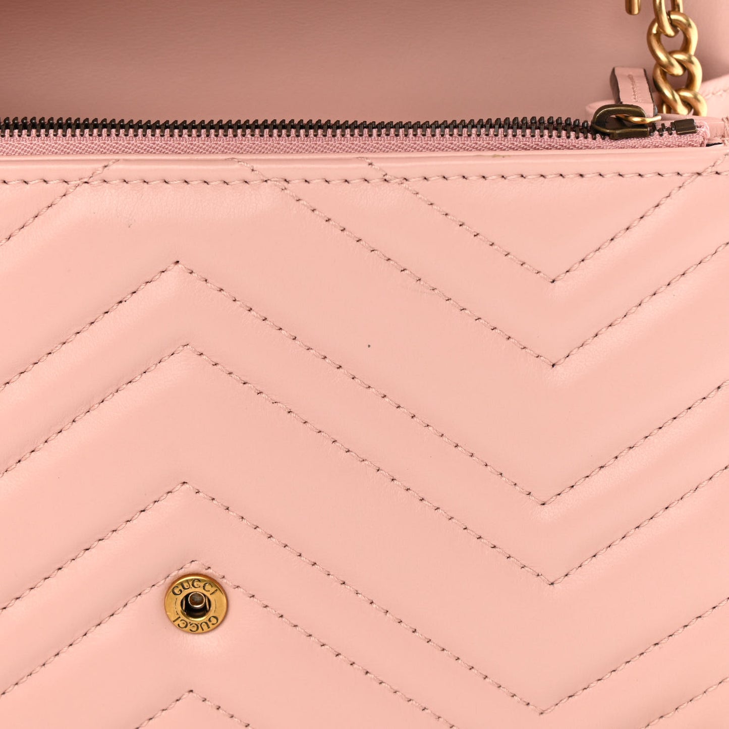 Calfskin Matelasse GG Marmont Chain Wallet Perfect Pink