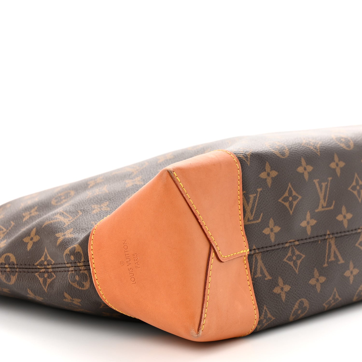 Louis Vuitton Monogram Berri MM 9 of 10