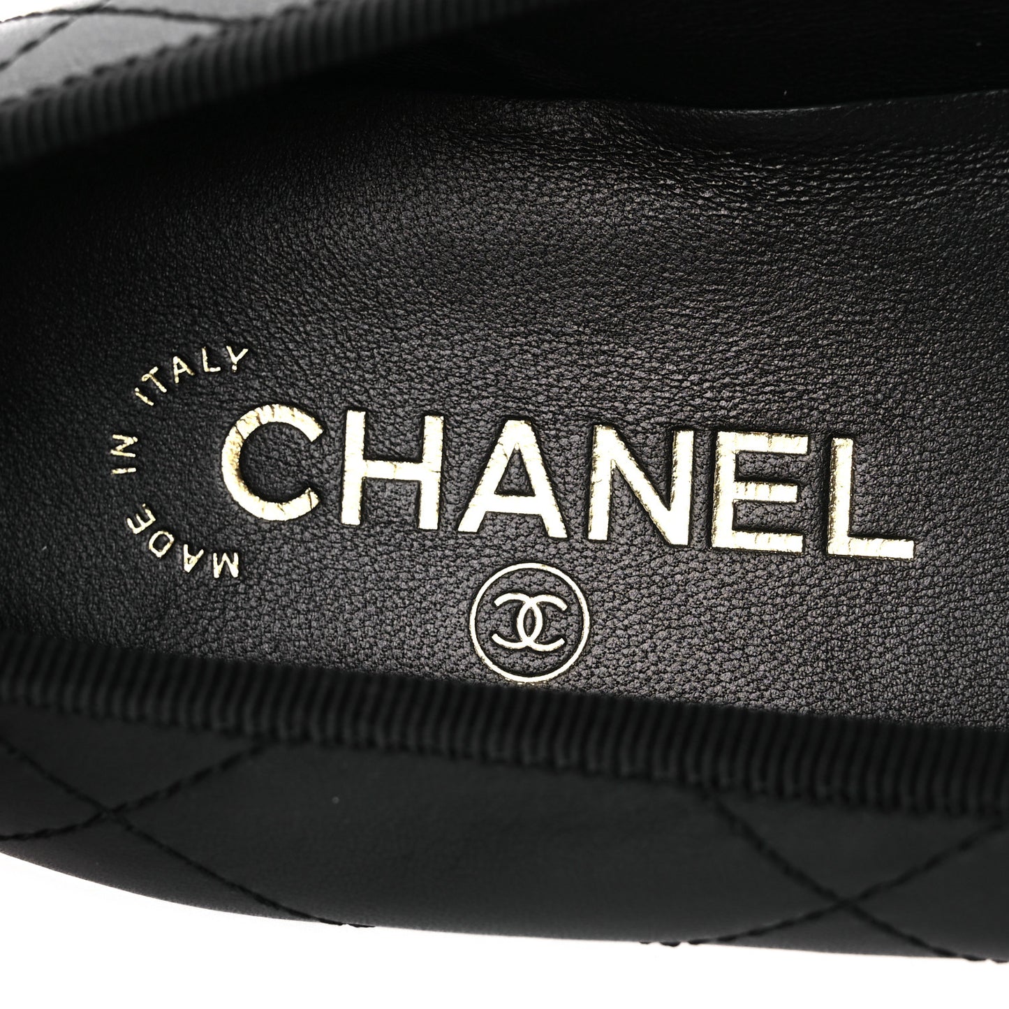 Lambskin Quilted CC Cambon Ballet Flats 39 Black White