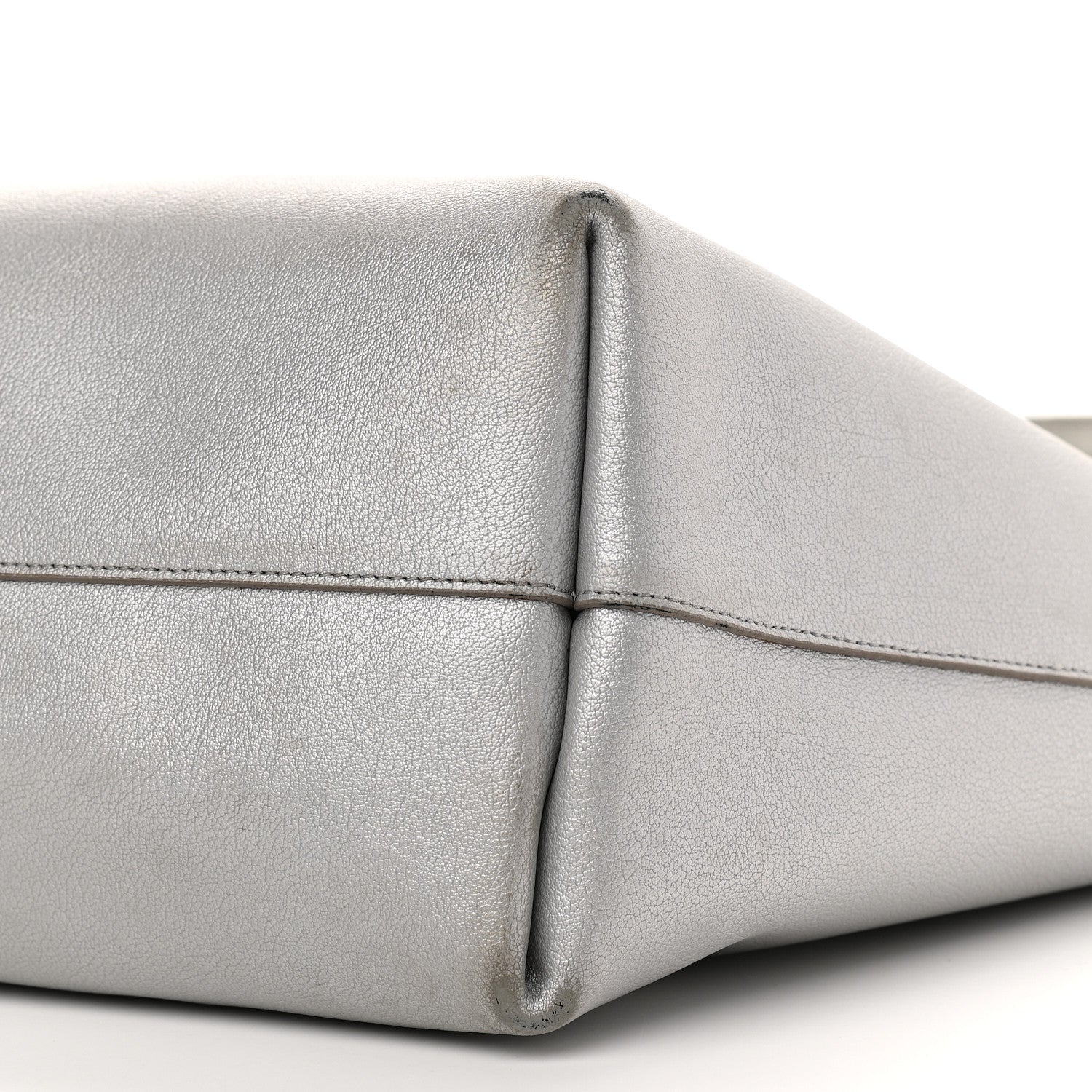 Saint Laurent Metallic Calfskin Large Shopping Tote Silver 10 of 21