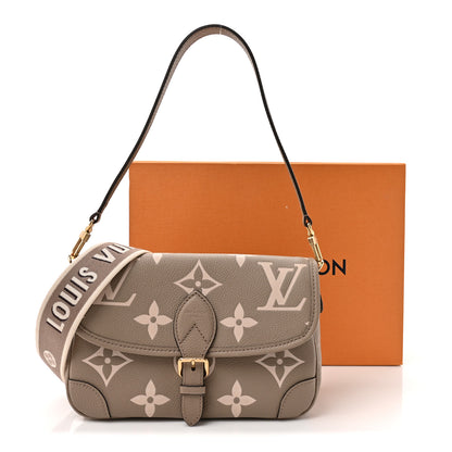 Louis Vuitton Empreinte Monogram Giant Diane Tourterelle Creme 11 of 11