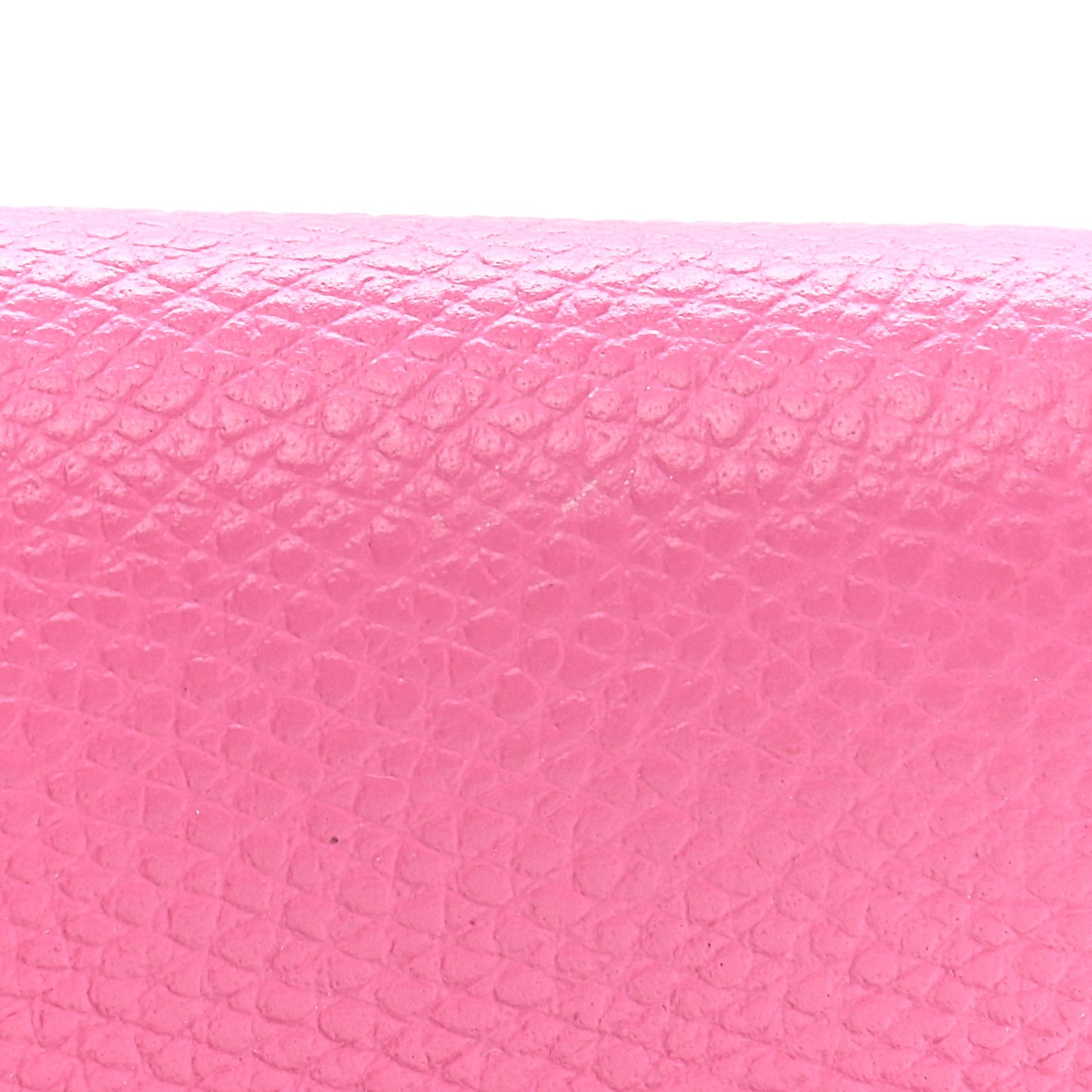 Grainy Calfskin VSling Compact Wallet Feminine Pink