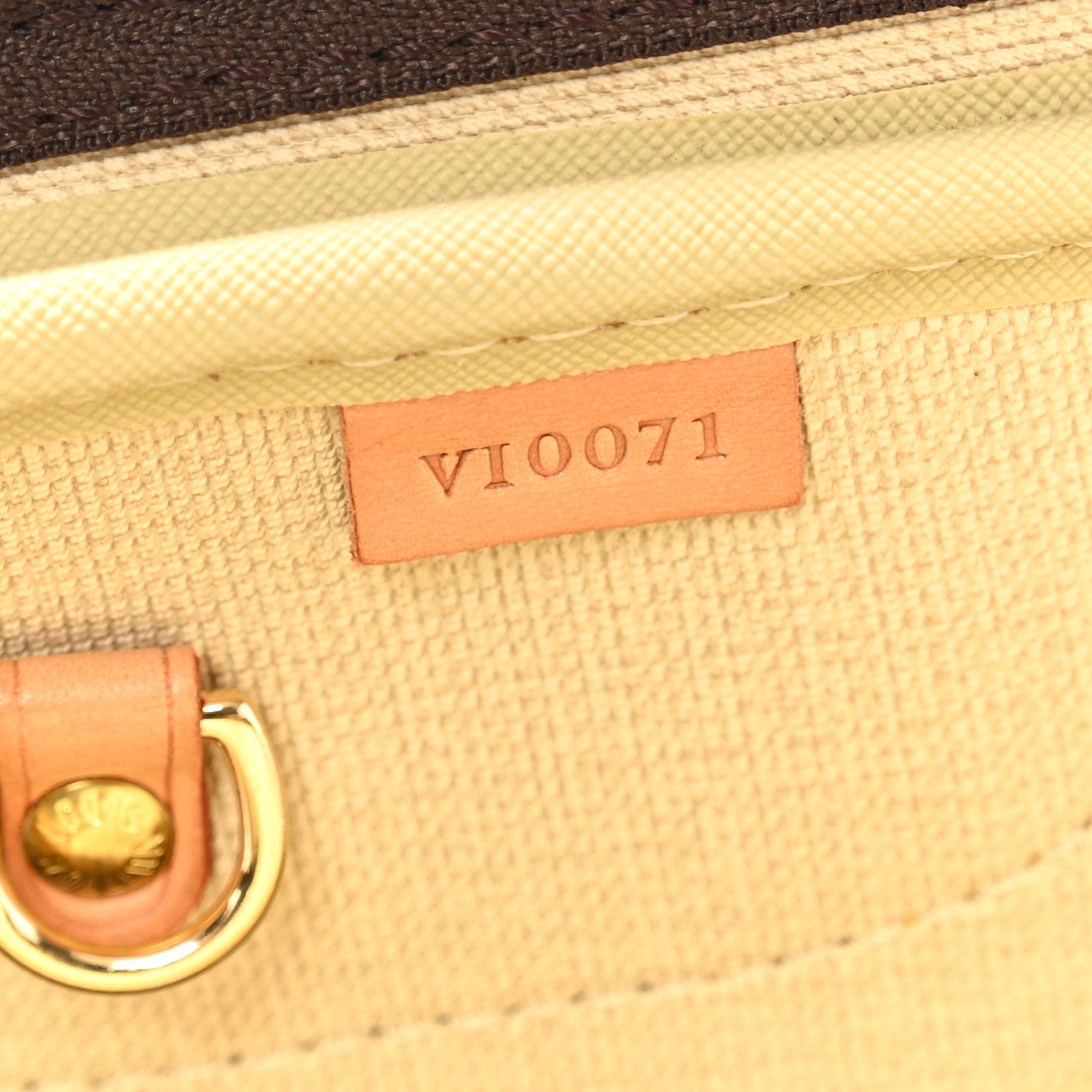 Louis Vuitton Monogram Alize 24 Heures Luggage 7 of 14