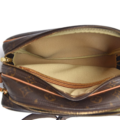 Louis Vuitton Monogram Reporter PM 5 of 11