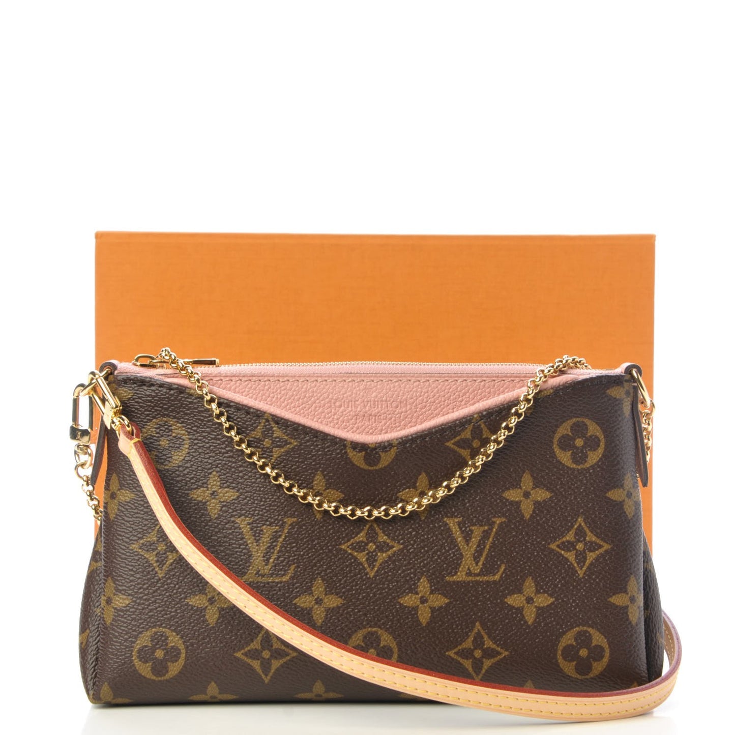 Monogram Pallas Clutch Rose Poudre