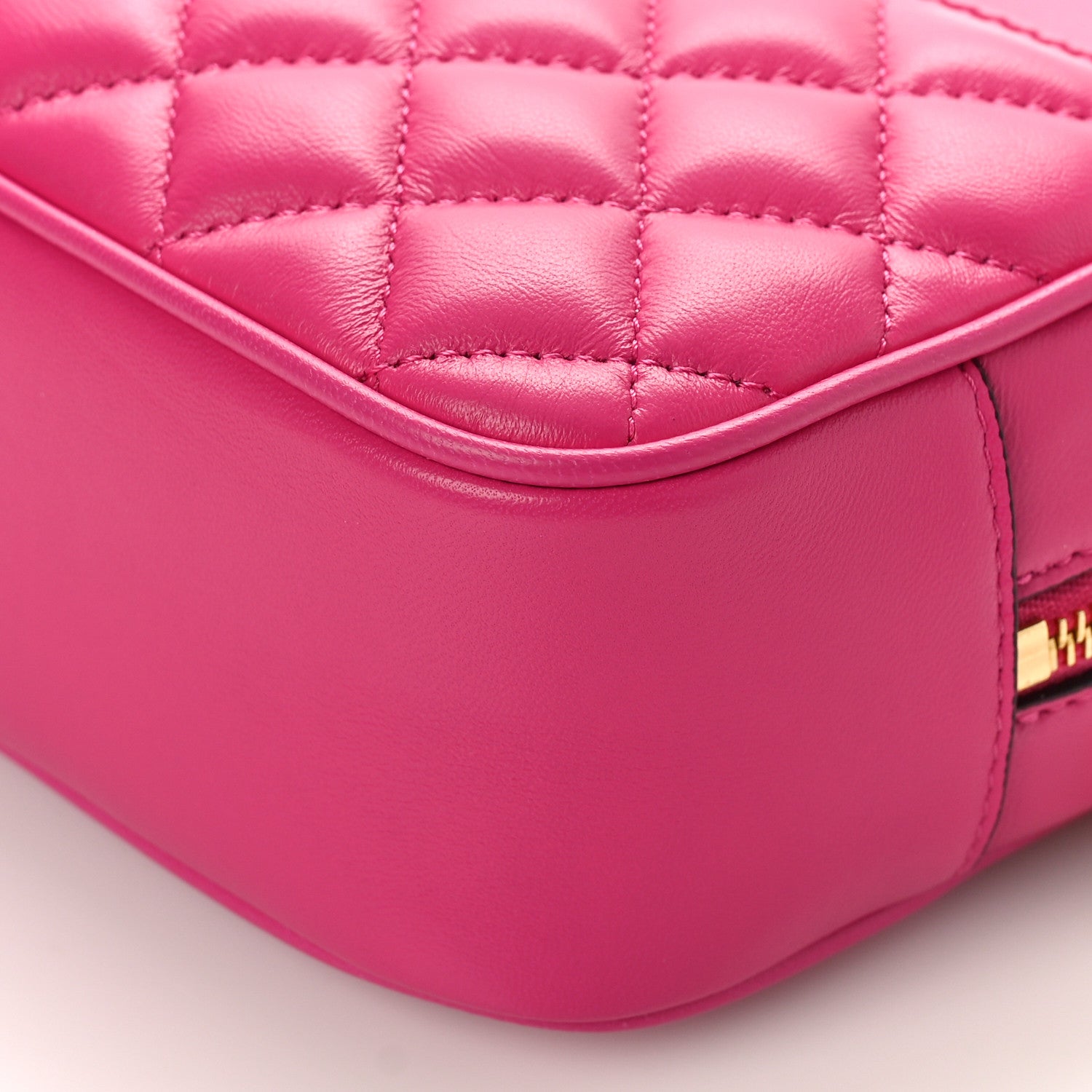 Versace Nappa Quilted Medium La Medusa Camera Bag Pink 8 of 8