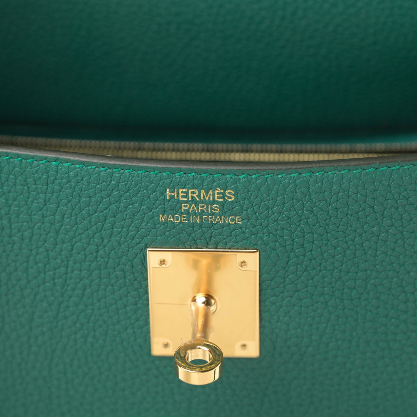Togo Kelly Retourne 35 Malachite