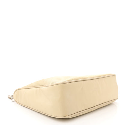 Prada Nylon Re-Edition 2005 Shoulder Bag Cammeo 4 of 11