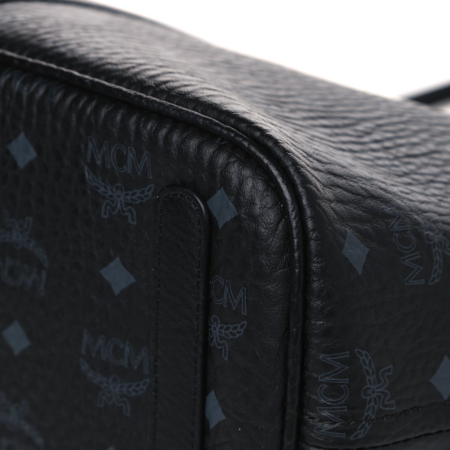 Visetos Medium Liz Reversible Shopper Tote Black