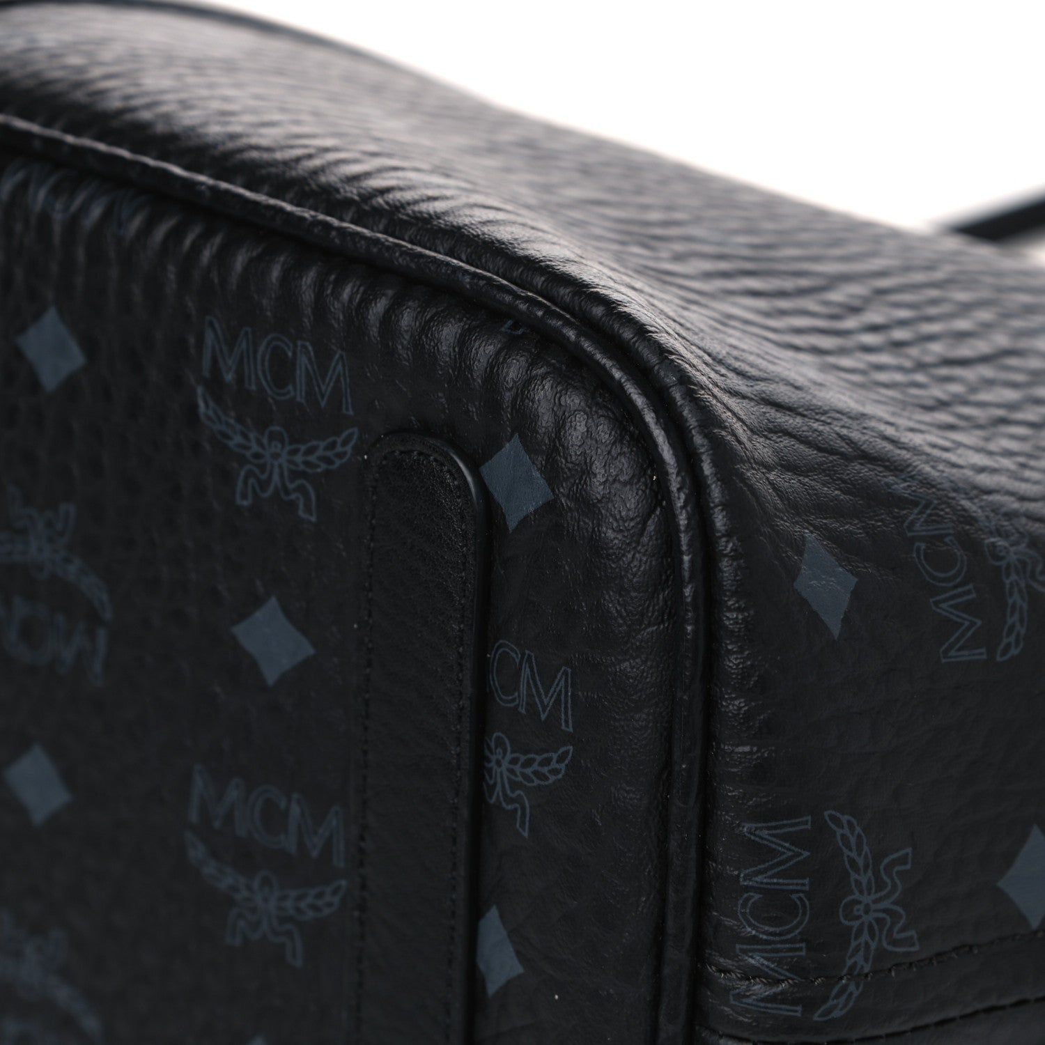 MCM Visetos Medium Liz Reversible Shopper Tote Black 11 of 19