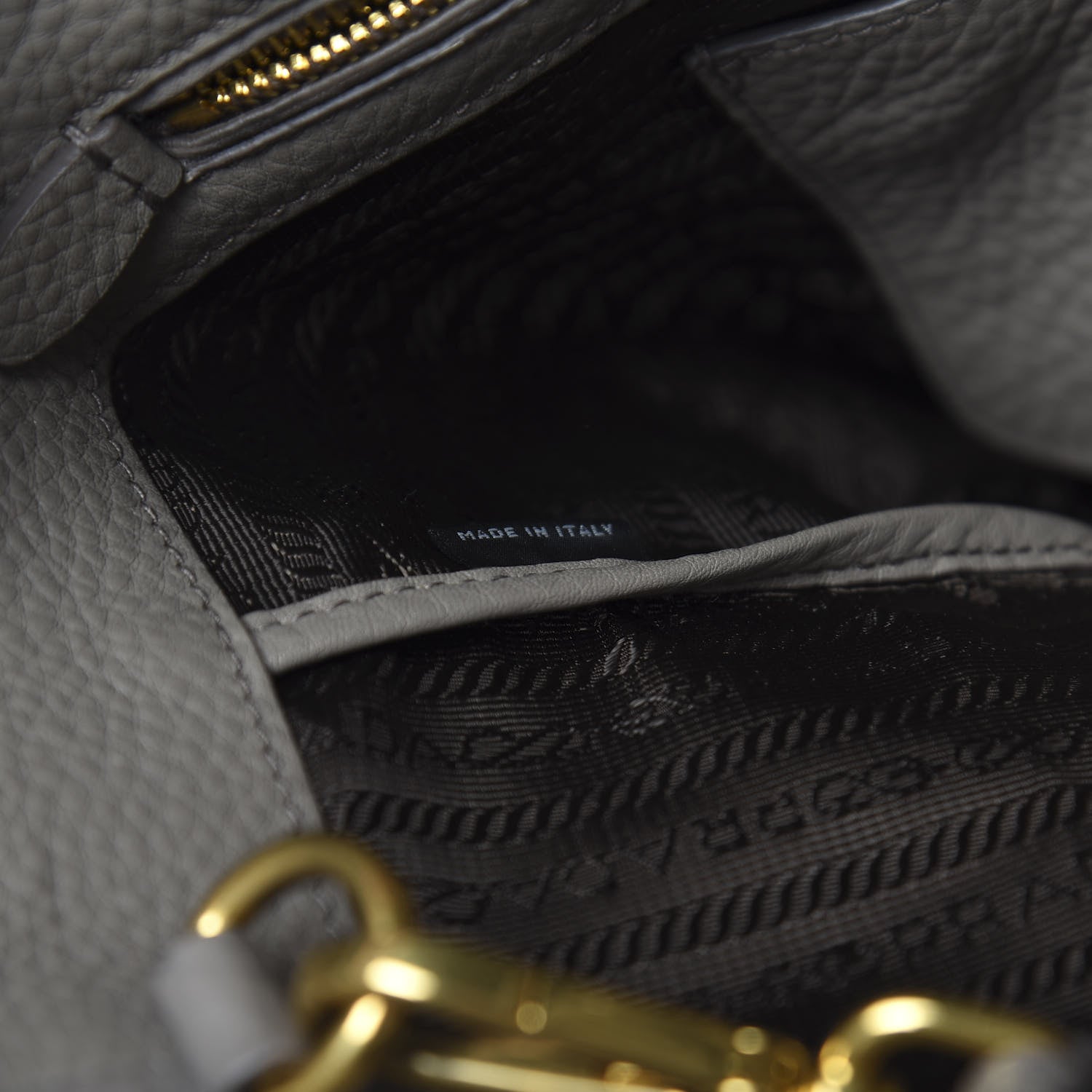 Prada Vitello Daino Tote Argilla 7 of 18