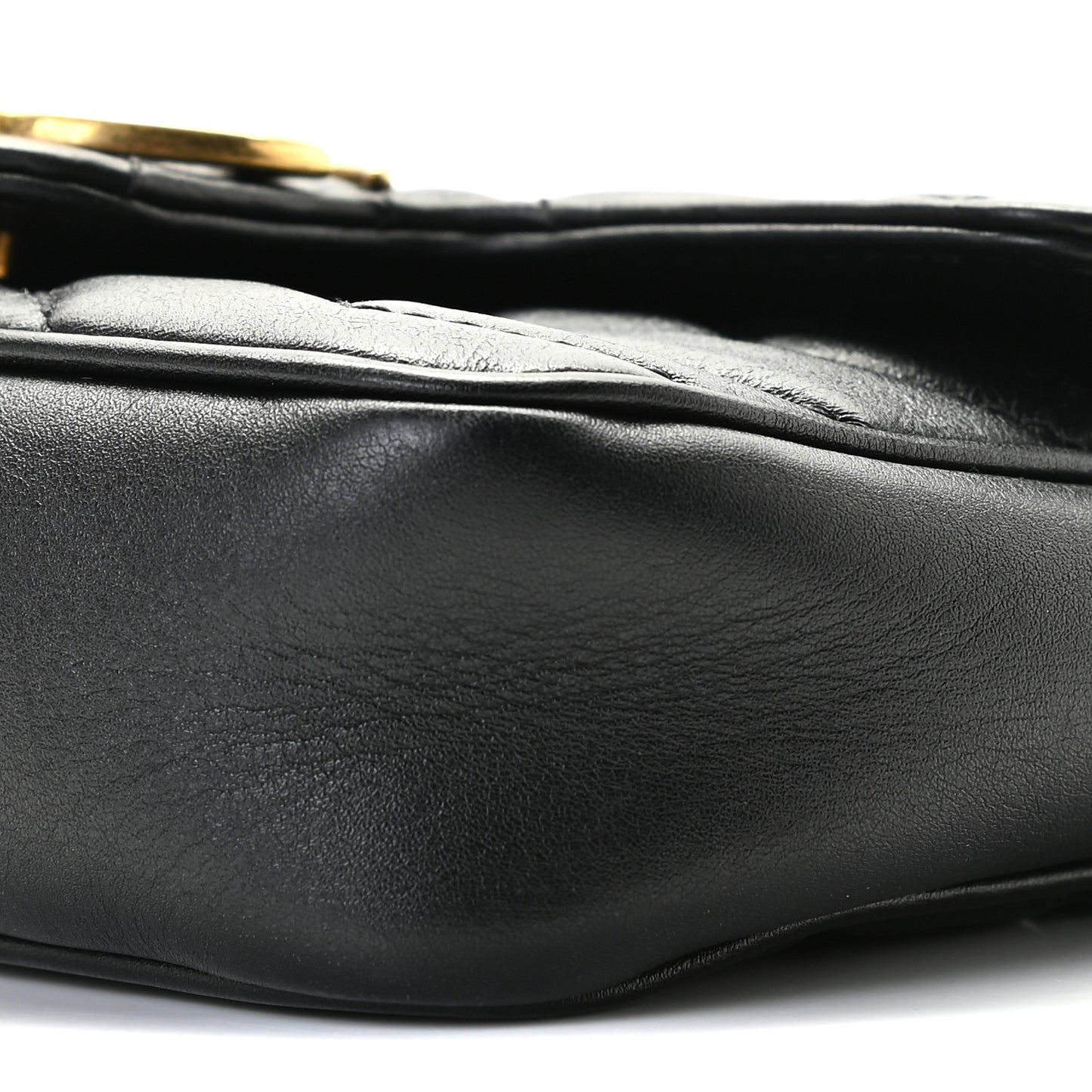 Calfskin Matelasse Super Mini GG Marmont Shoulder Bag Black