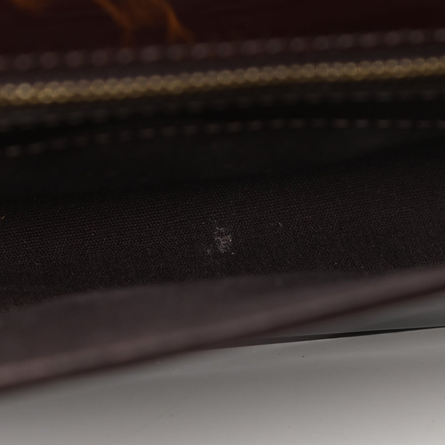 Patent Sobe Clutch Amarante