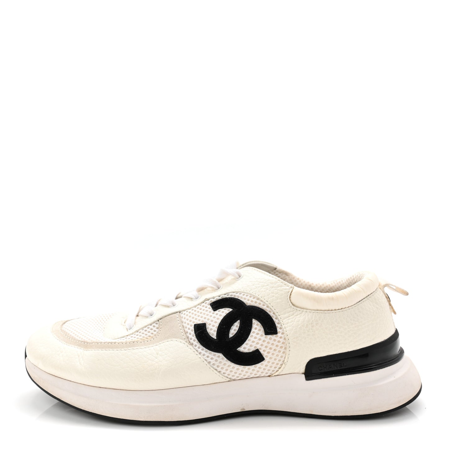 Calfskin Mesh Suede Mens CC Sneakers 45 White Black