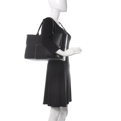 Bottega Veneta Nappa Maxi Intrecciato Arco Tote Black White 2 of 8