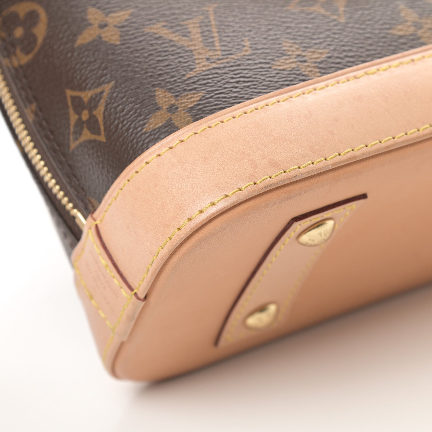 Louis Vuitton Monogram Alma BB 12 of 14