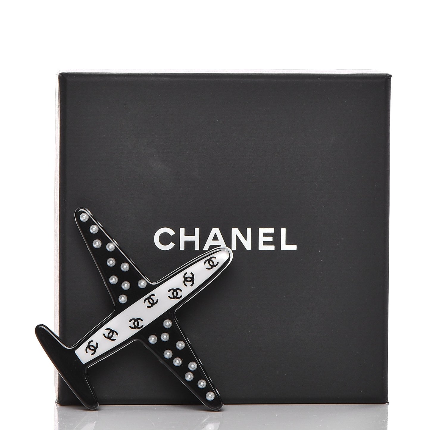 Resin Pearl CC Airplane Brooch Black White