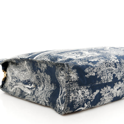 Christian Dior Technical Fabric Toile De Jouy Reverse Diortravel Zipped Pouch Blue Multicolor 9 of 10