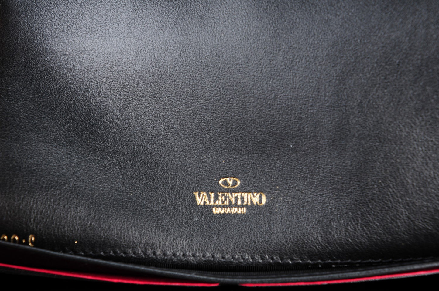Vitello Rockstud Flap Wallet On Chain Ivory Black