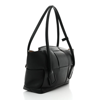 Bottega Veneta Grained Calfskin Maxi Intrecciato Medium Arco Black 3 of 15