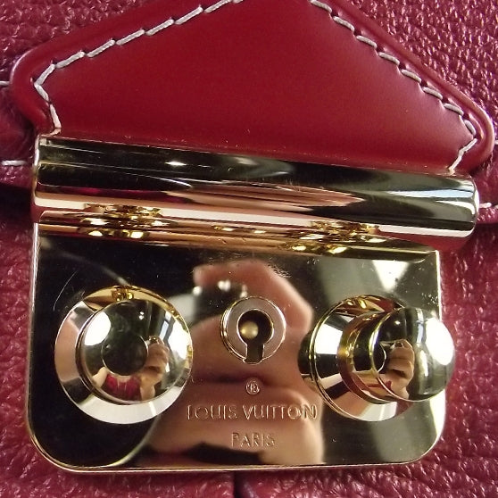 Louis Vuitton Suhali L Essentiel Tanami 8 of 9