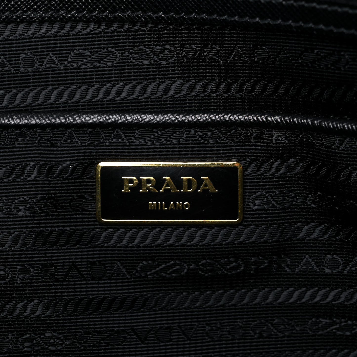 Saffiano Large Galleria Double Zip Tote Black