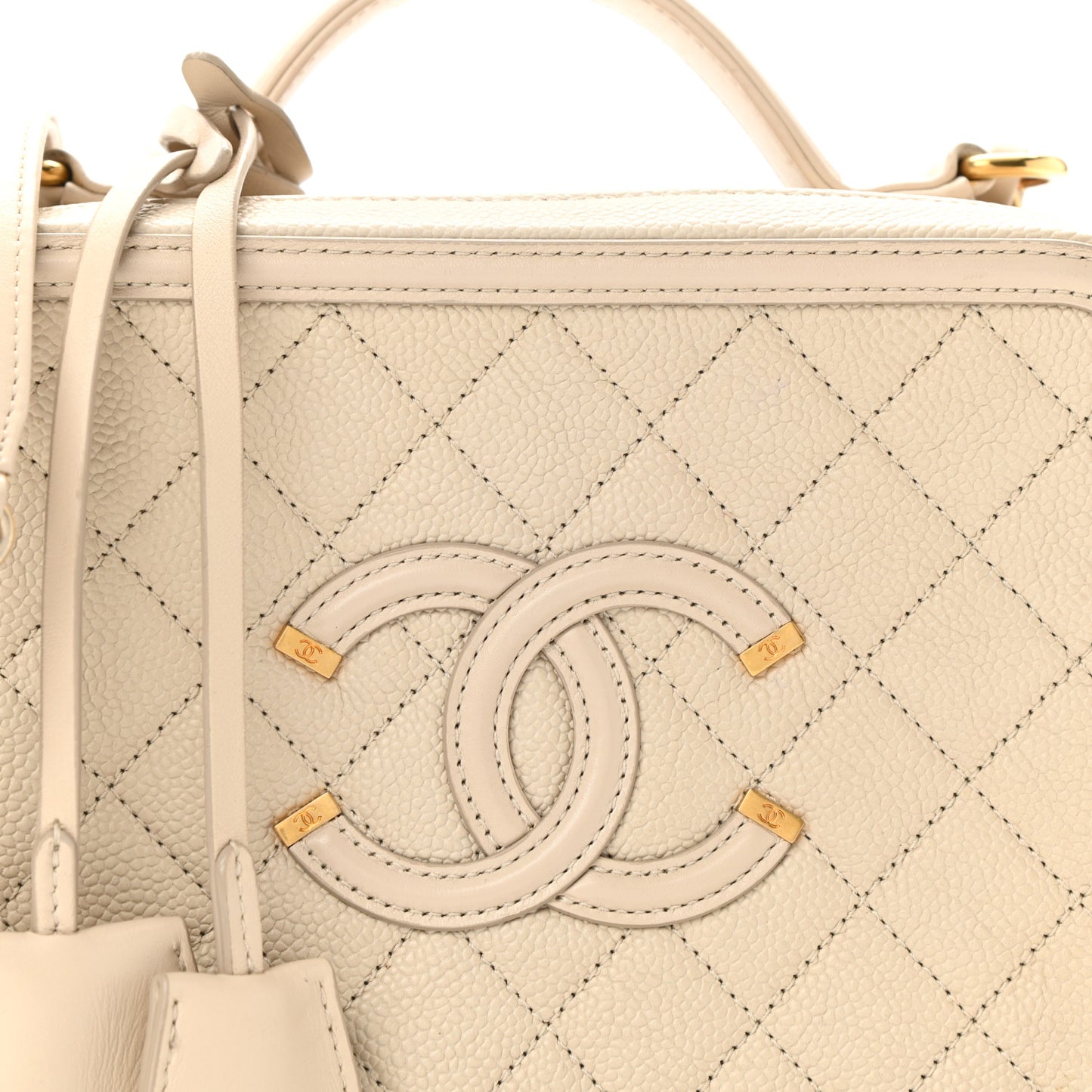 Caviar Quilted Medium CC Filigree Vanity Case Light Beige