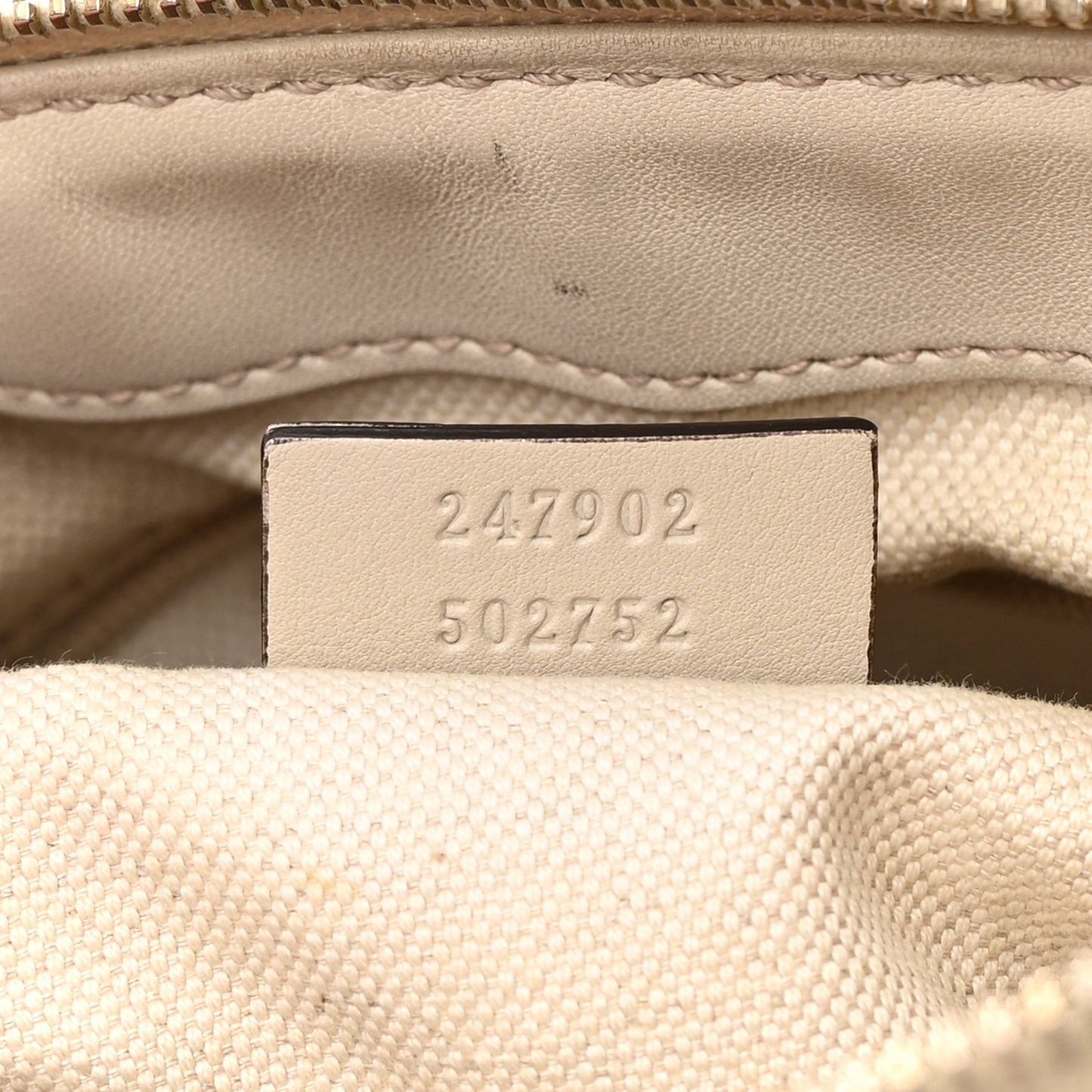 Guccissima Medium Sukey Top Handle Bag White