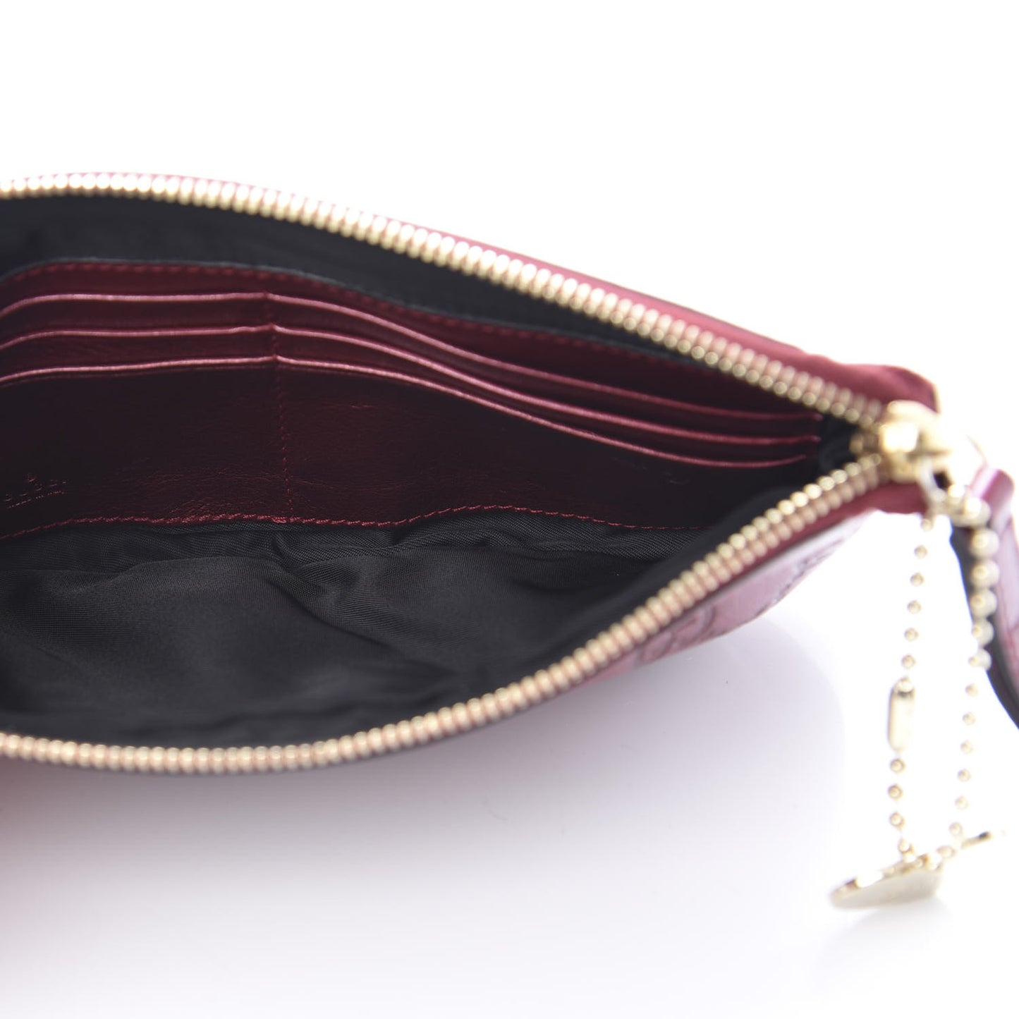 Metallic Soft Guccissima Heart Wristlet Bordeaux