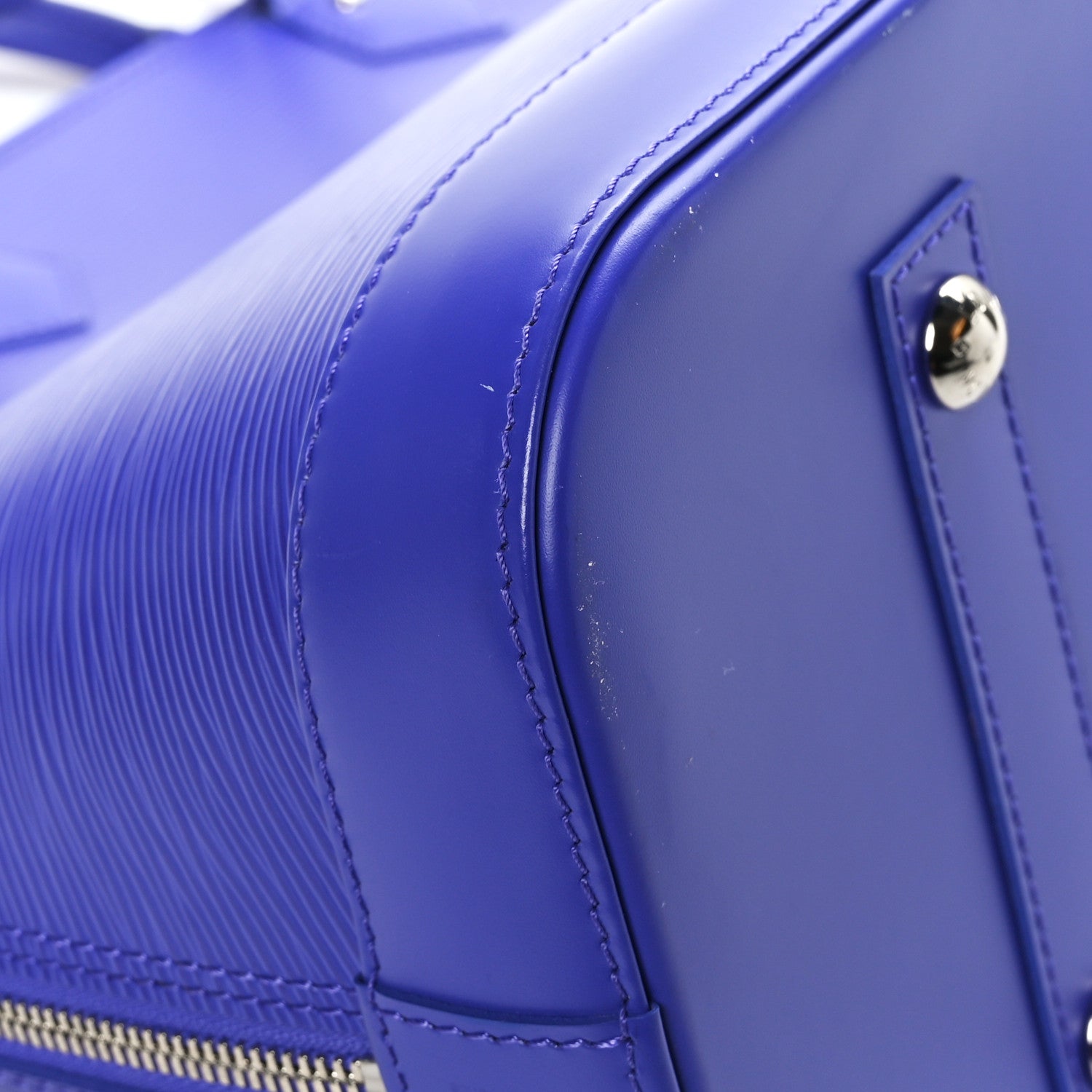 Louis Vuitton Epi Alma GM Figue 9 of 11