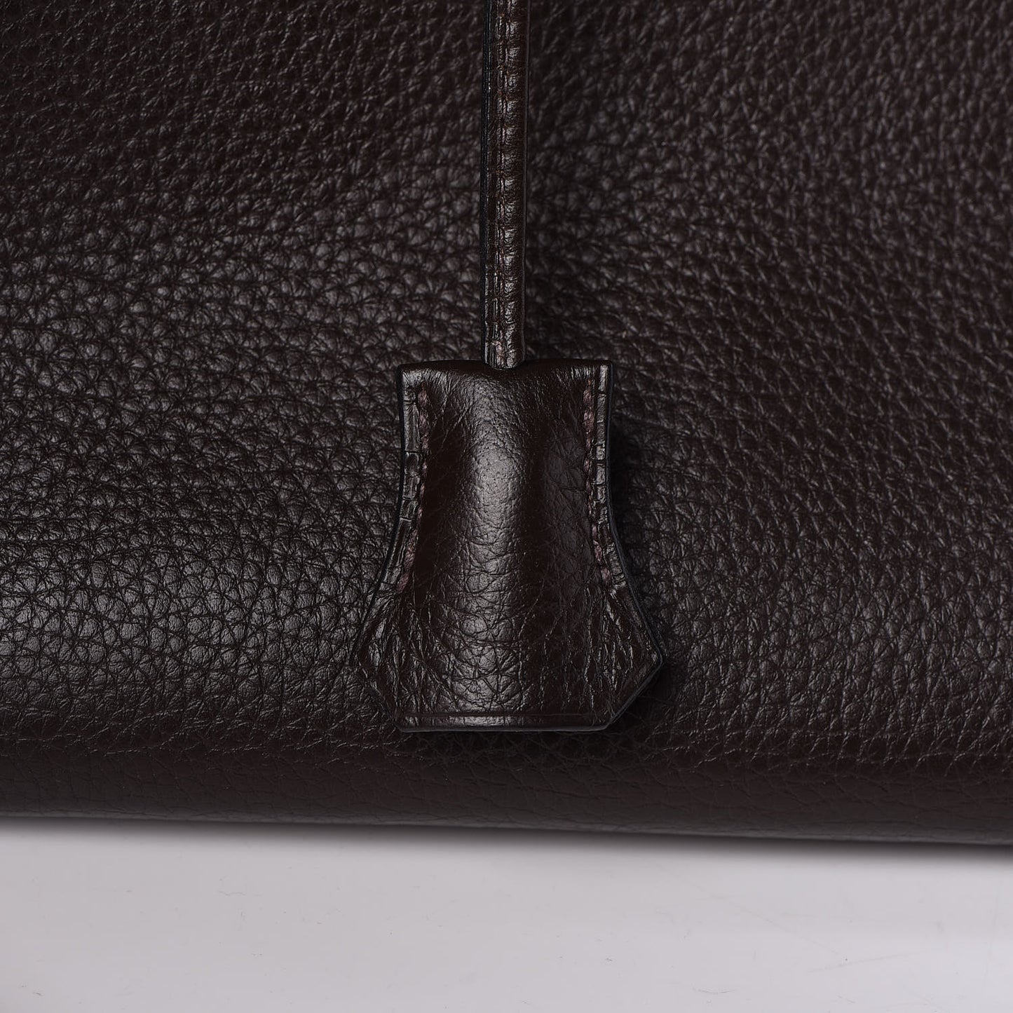 Taurillon Clemence Kelly Retourne 35 Chocolate