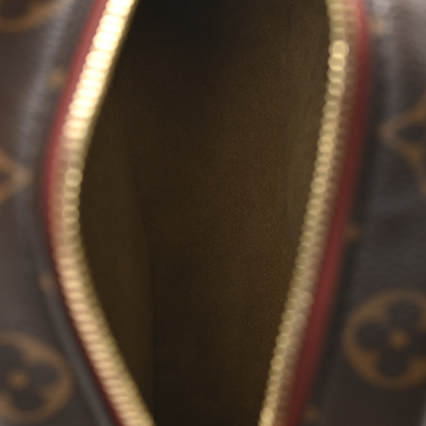 Monogram Boite Chapeau Souple PM