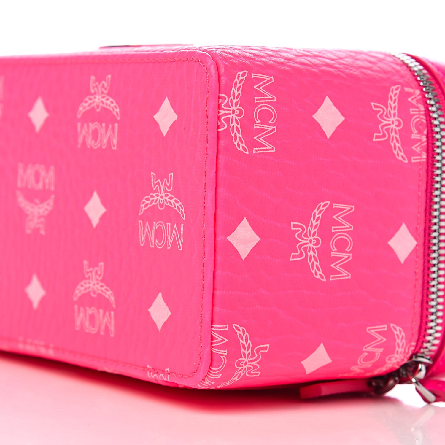 MCM Visetos Vanity Case Neon Pink 521531 – FASHIONPHILE
