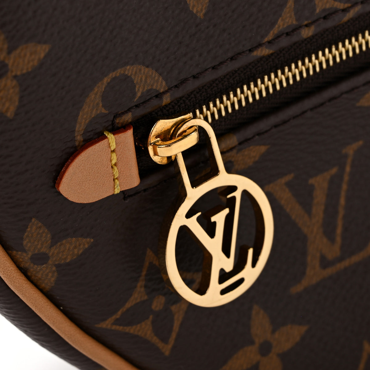 Monogram Loop