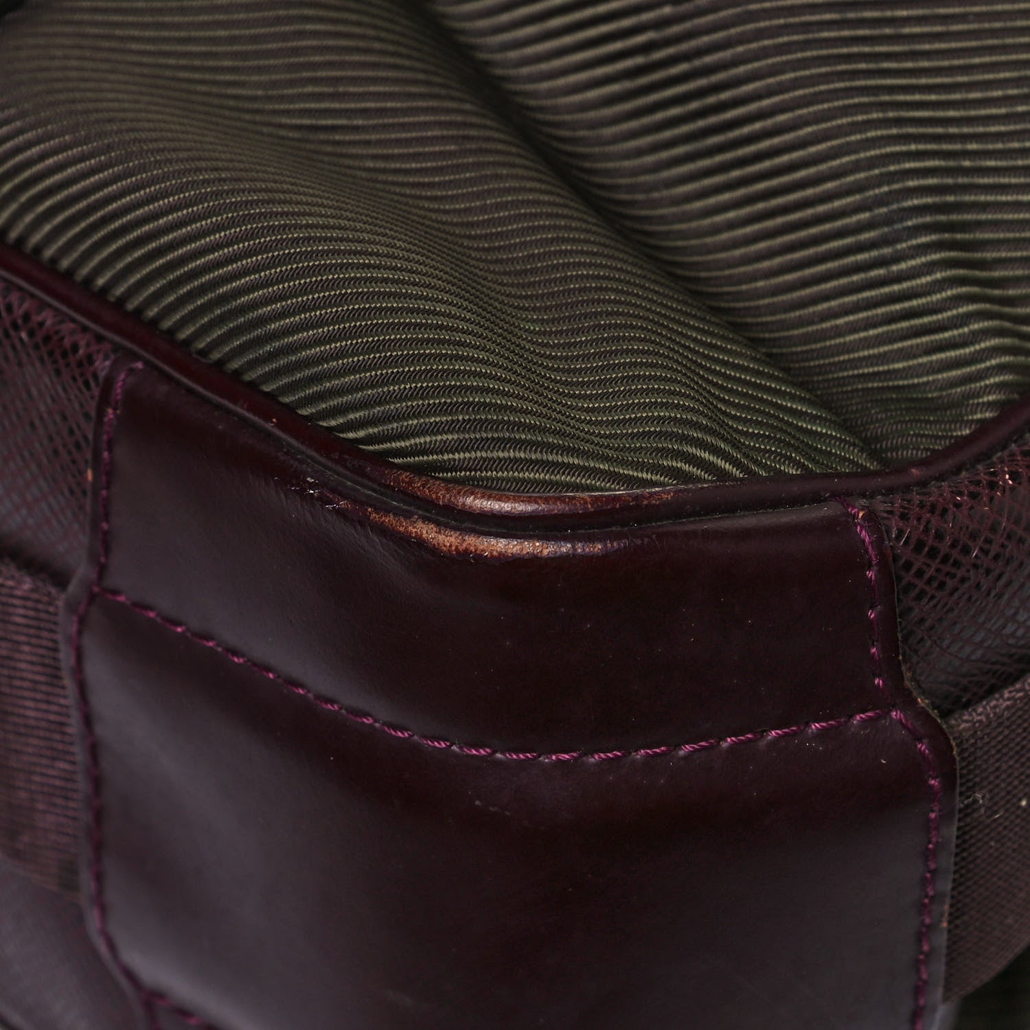 Louis Vuitton Taiga Dersou Messenger Bag Acajou 9 of 19