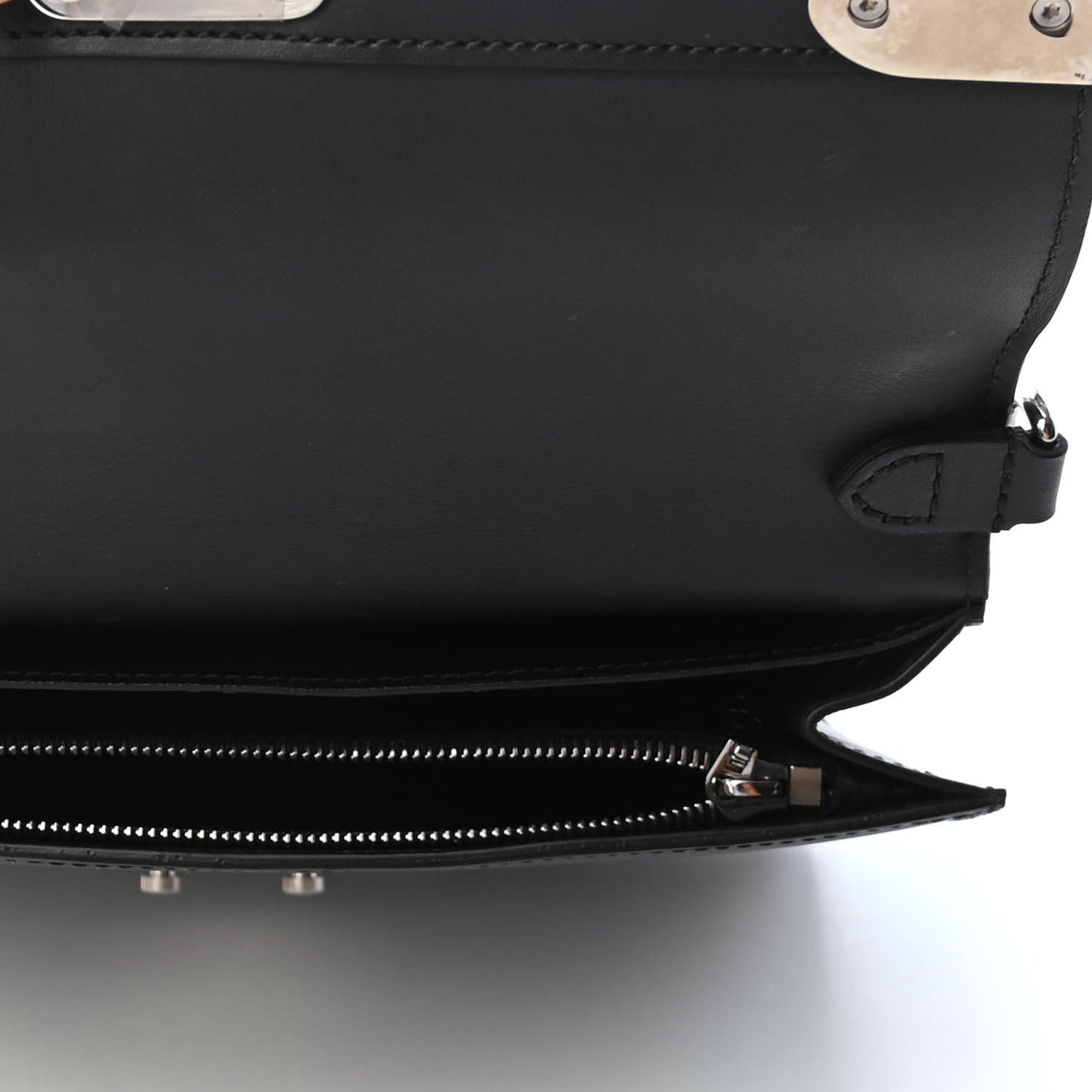 Epi Trunk Chain Wallet Black