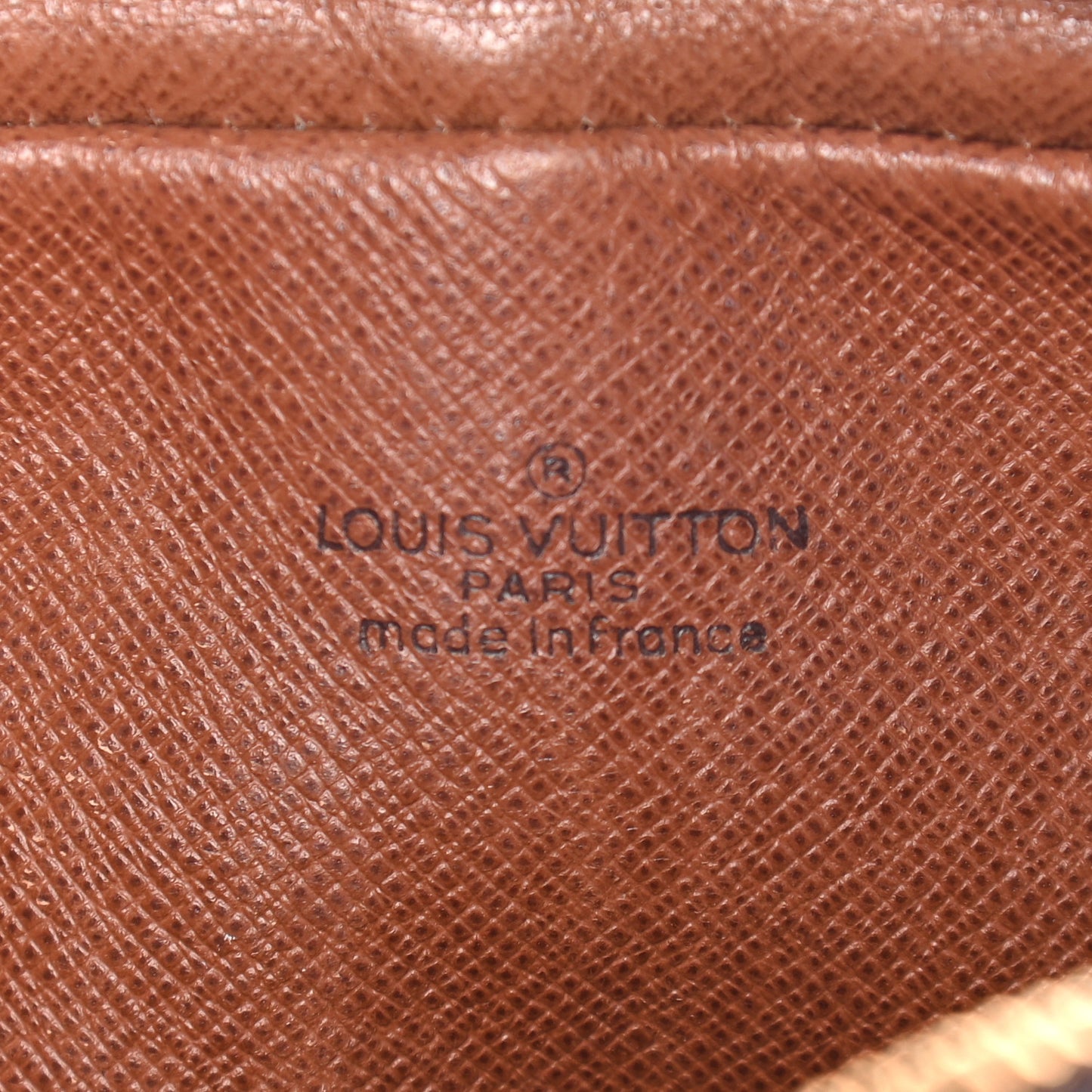 Monogram Amazone