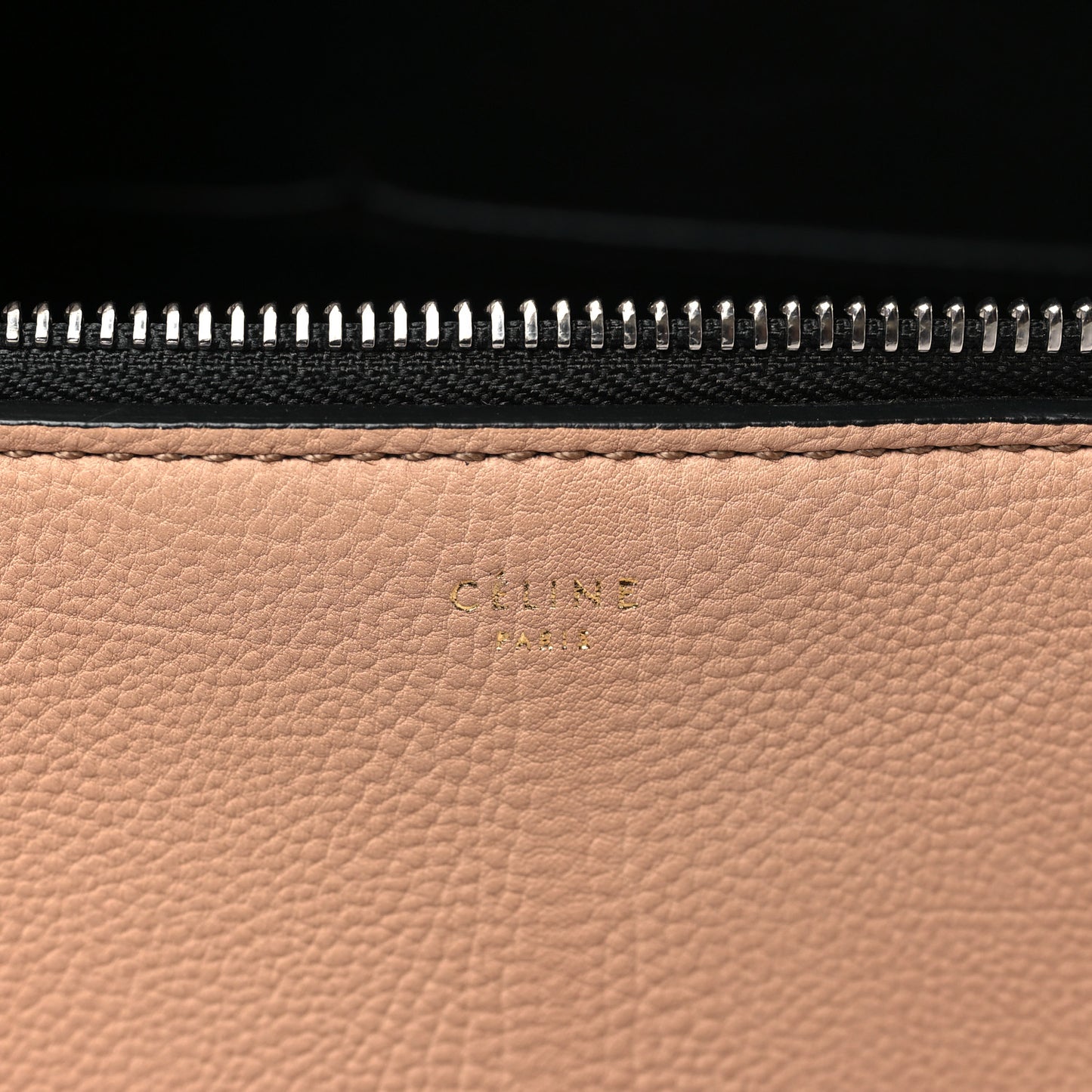 Supple Calfskin Large Bi-Color Edge Shoulder Bag Beige