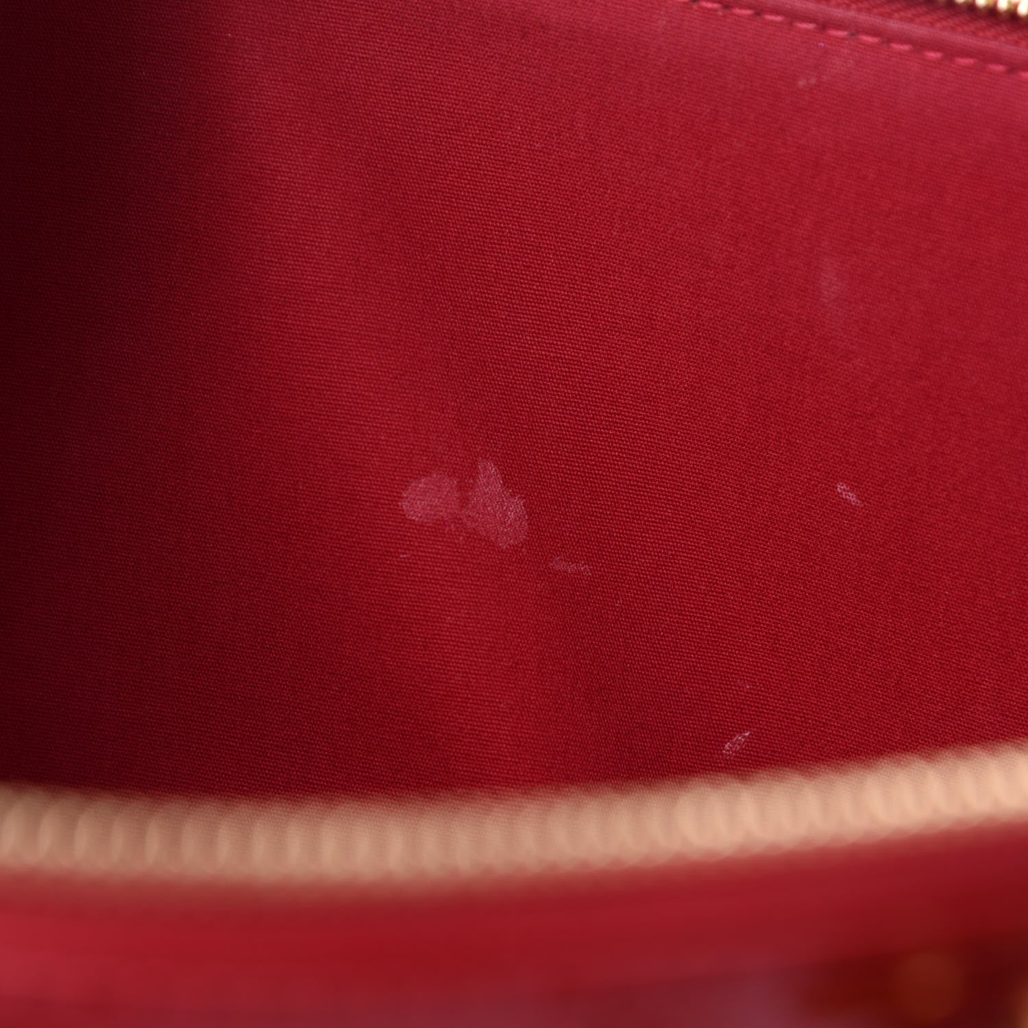 Louis Vuitton Vernis Rosewood Ave Pomme D'Amour 8 of 11