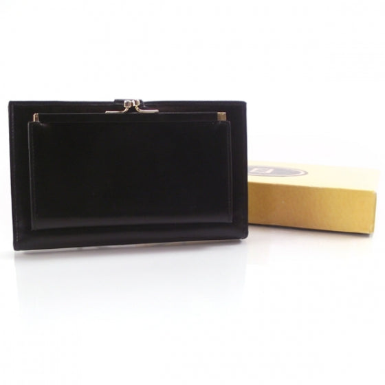 Lizard Kiss Lock Wallet Notebook