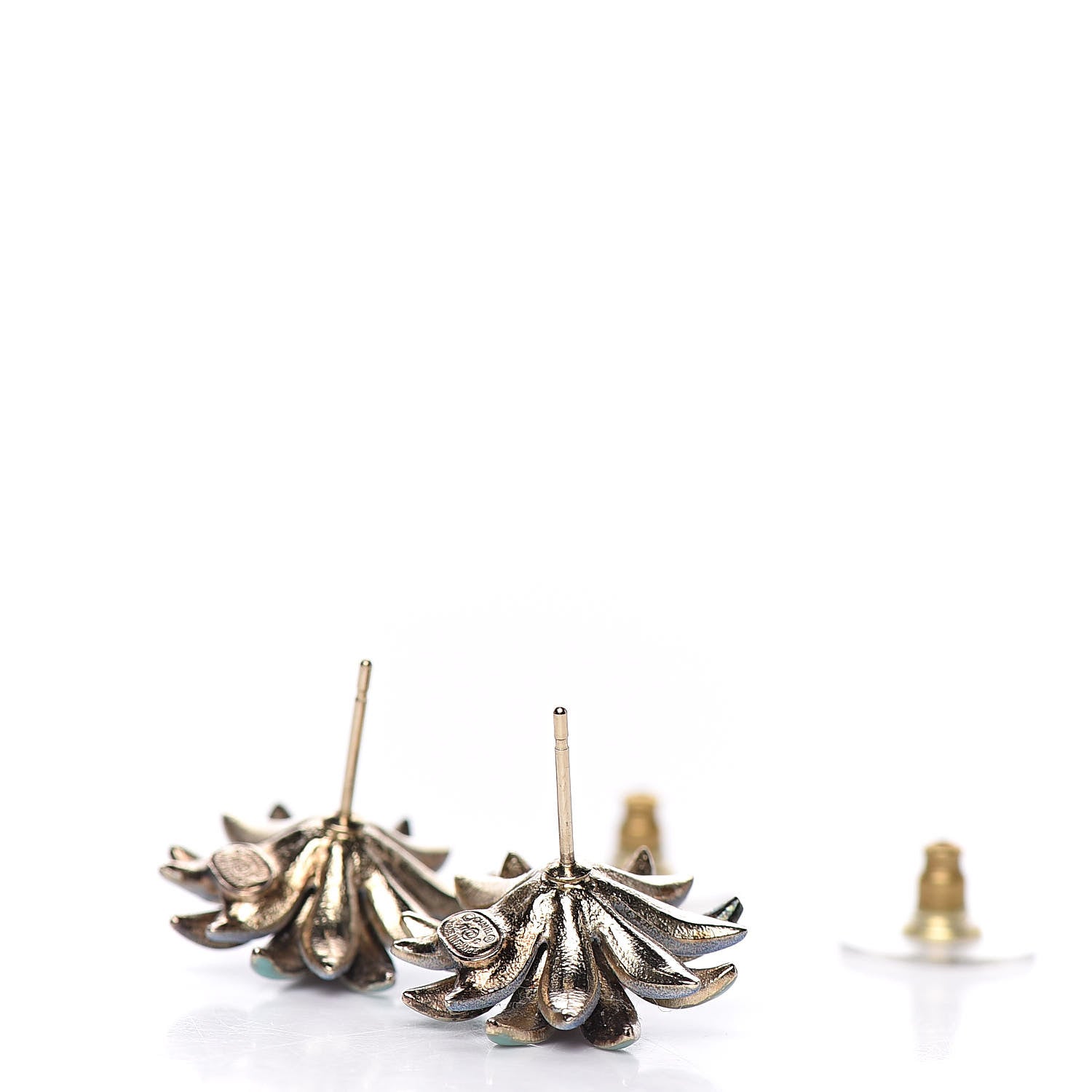 Chanel Enamel CC Flower Earrings Green Gold 4 of 5