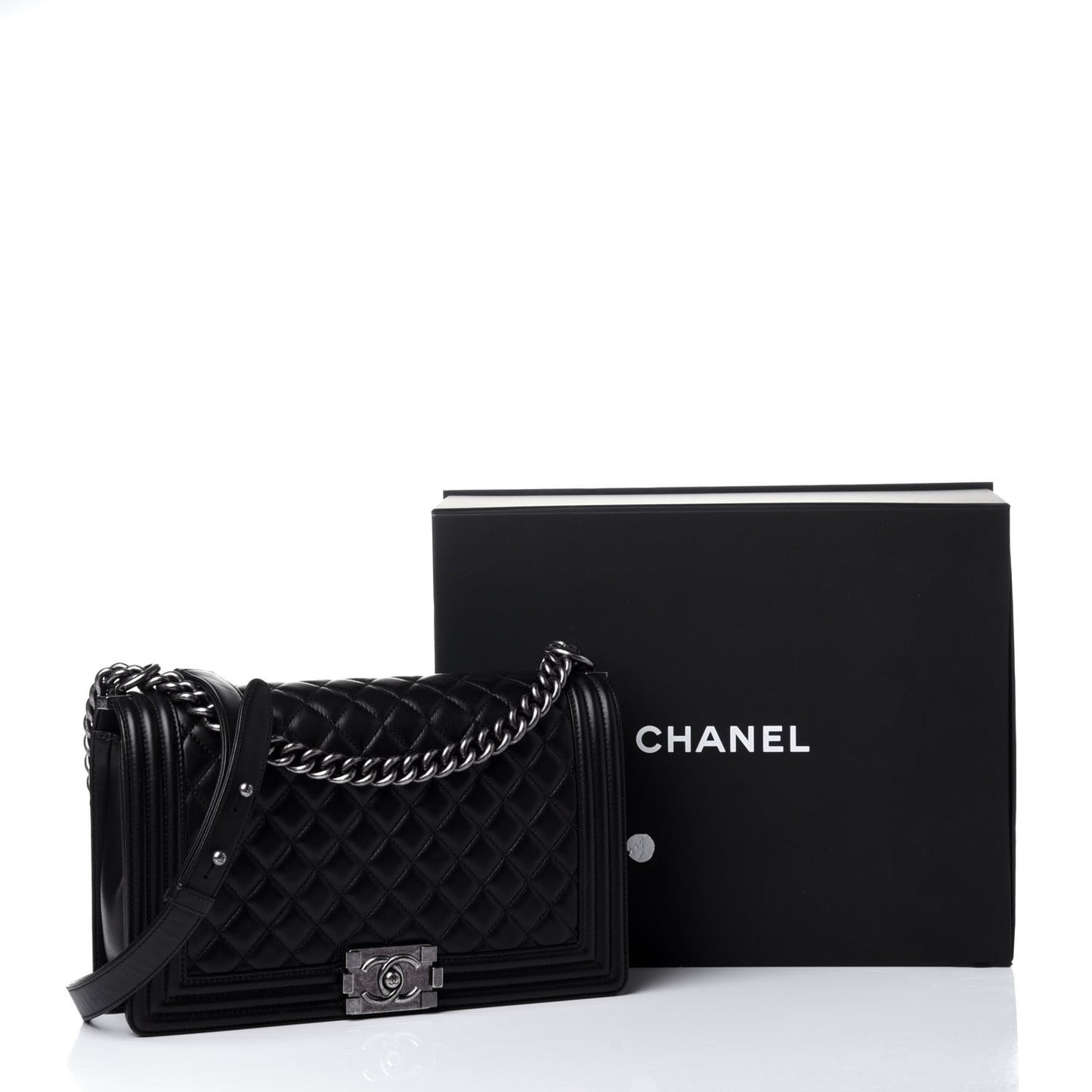 Lambskin Quilted New Medium Boy Flap Black