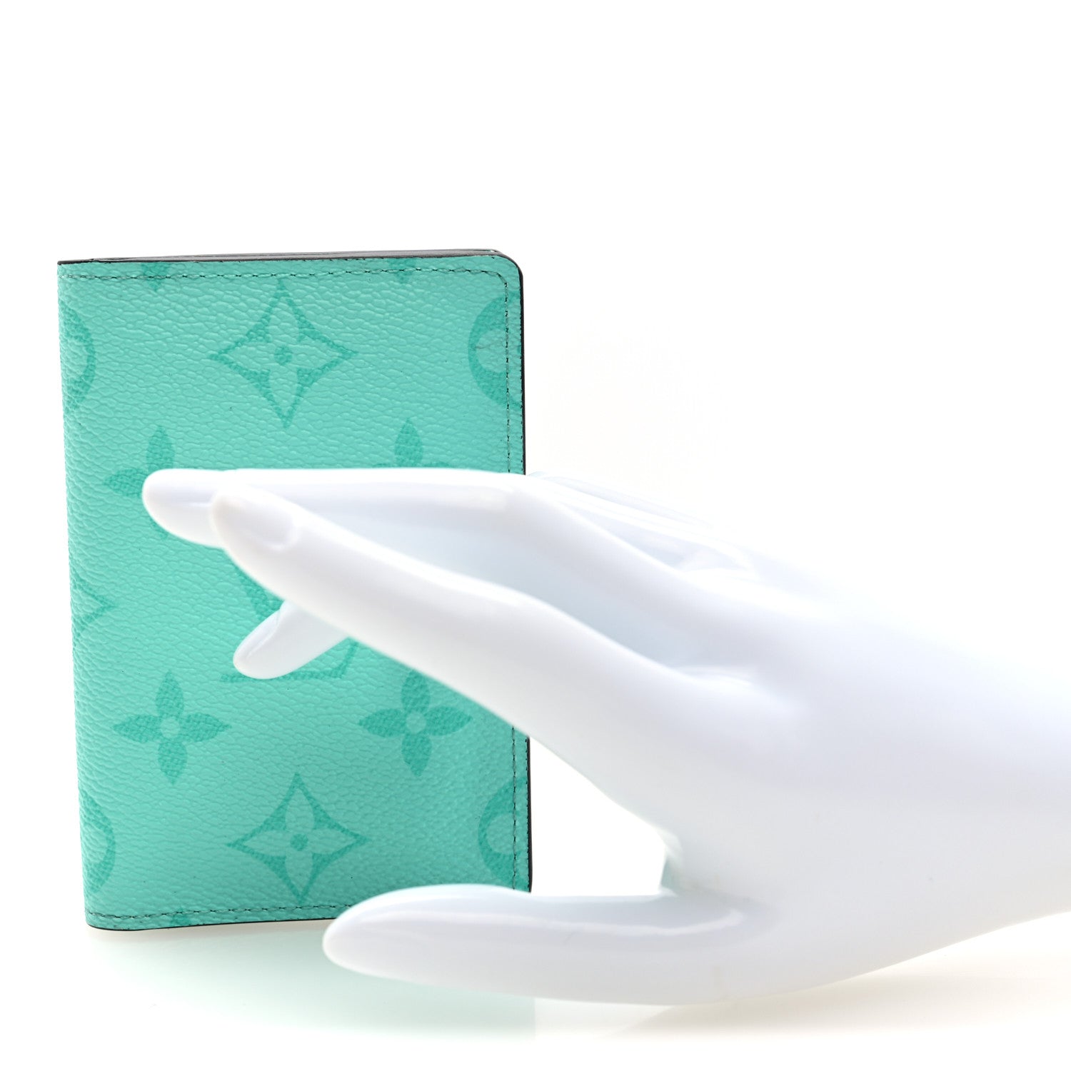 Louis Vuitton Taigarama Pocket Organizer NM Miami Green 2 of 7
