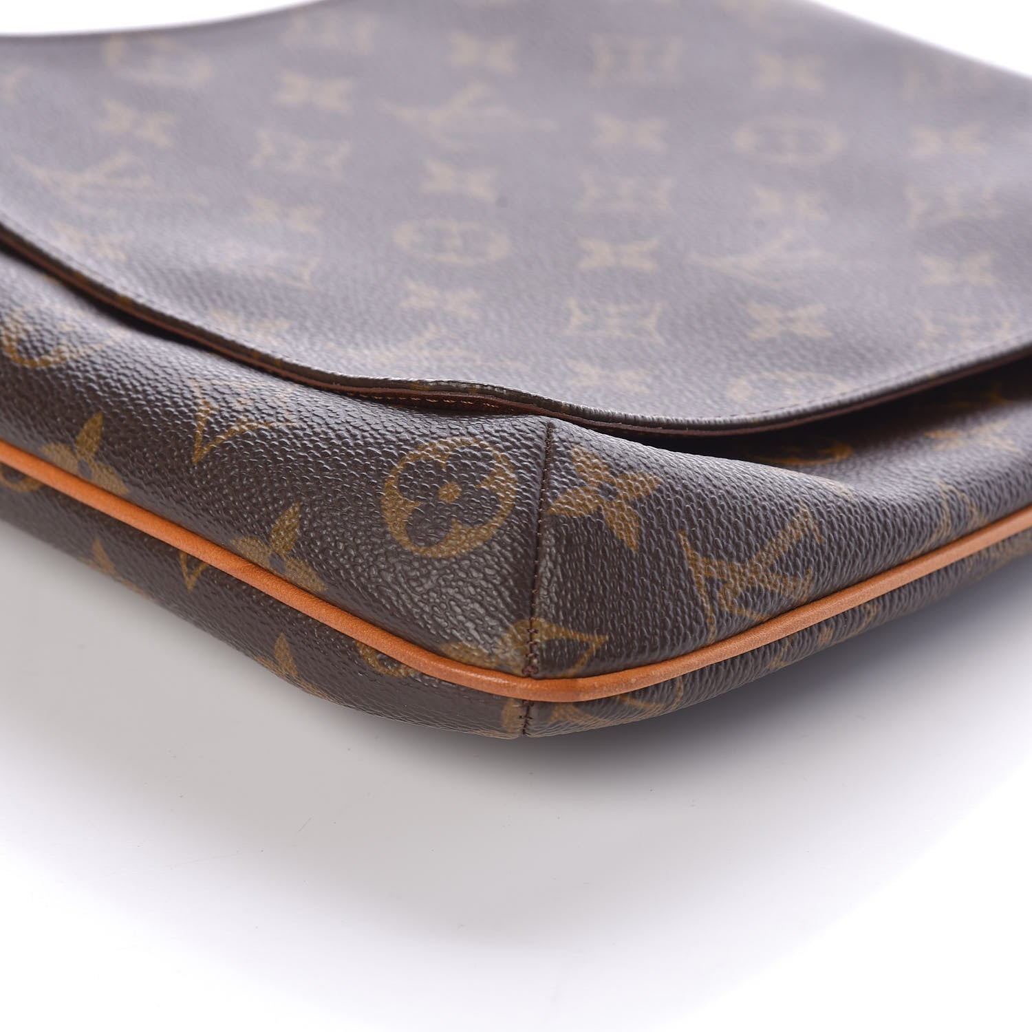 Louis Vuitton Monogram Musette Salsa 8 of 8