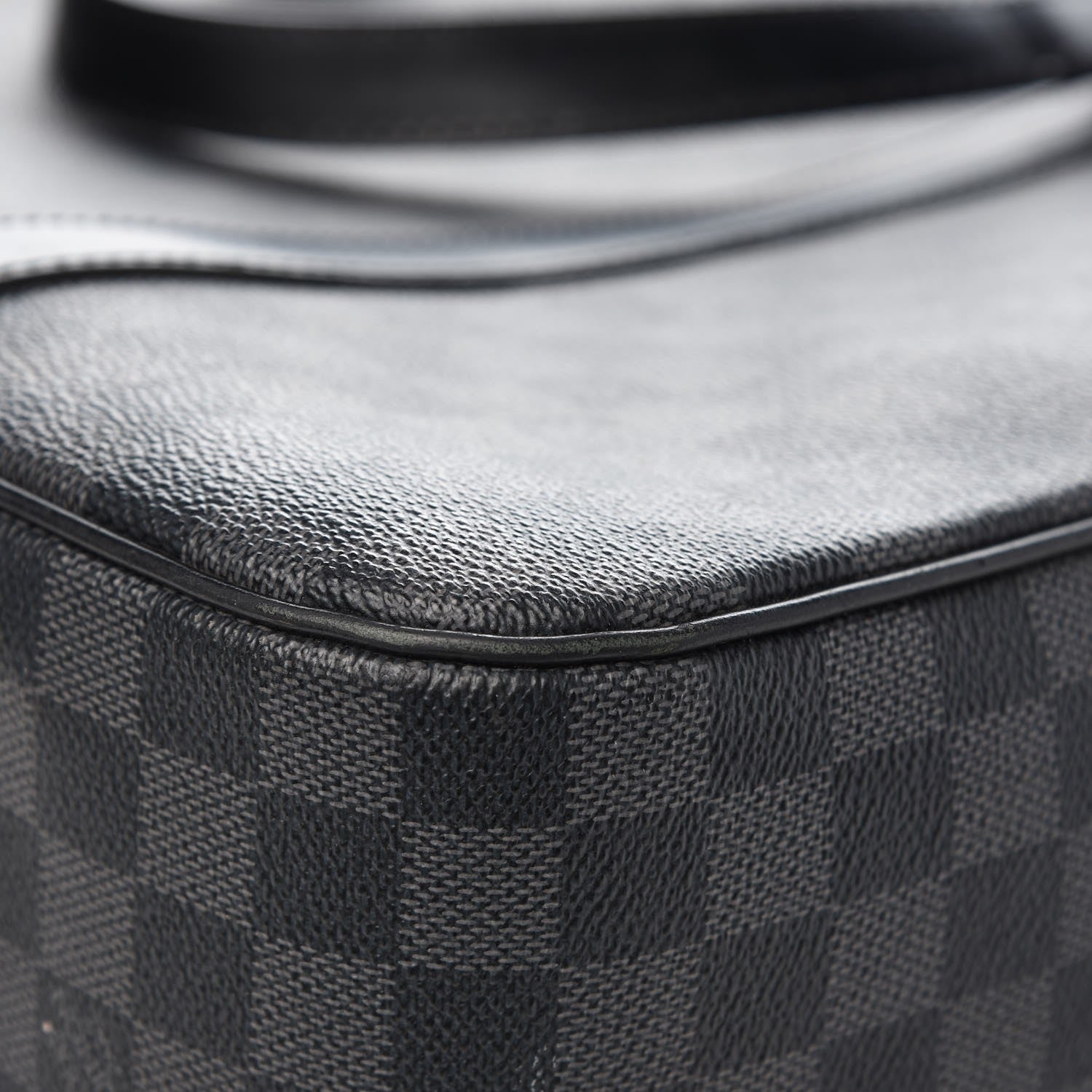 Louis Vuitton Damier Graphite Jorn 16 of 16