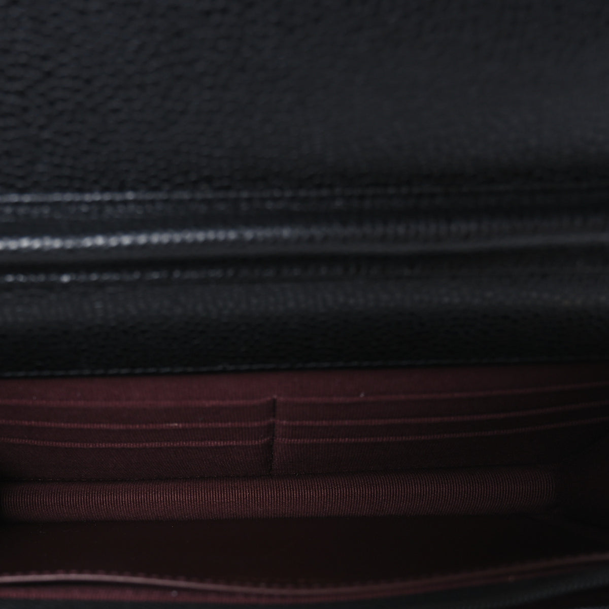 Caviar Quilted CC Turnlock Wallet On Chain WOC Black