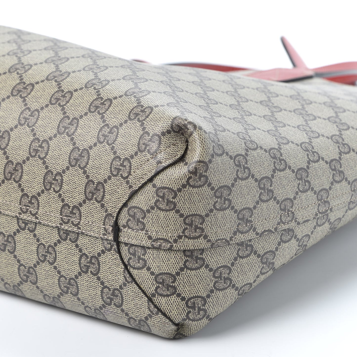 GG Supreme Monogram Medium Reversible Tote Beige Red