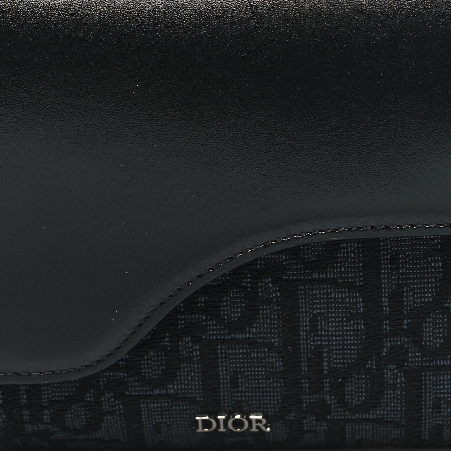 Oblique Smooth Calfskin Elite Shoulder Pouch Black