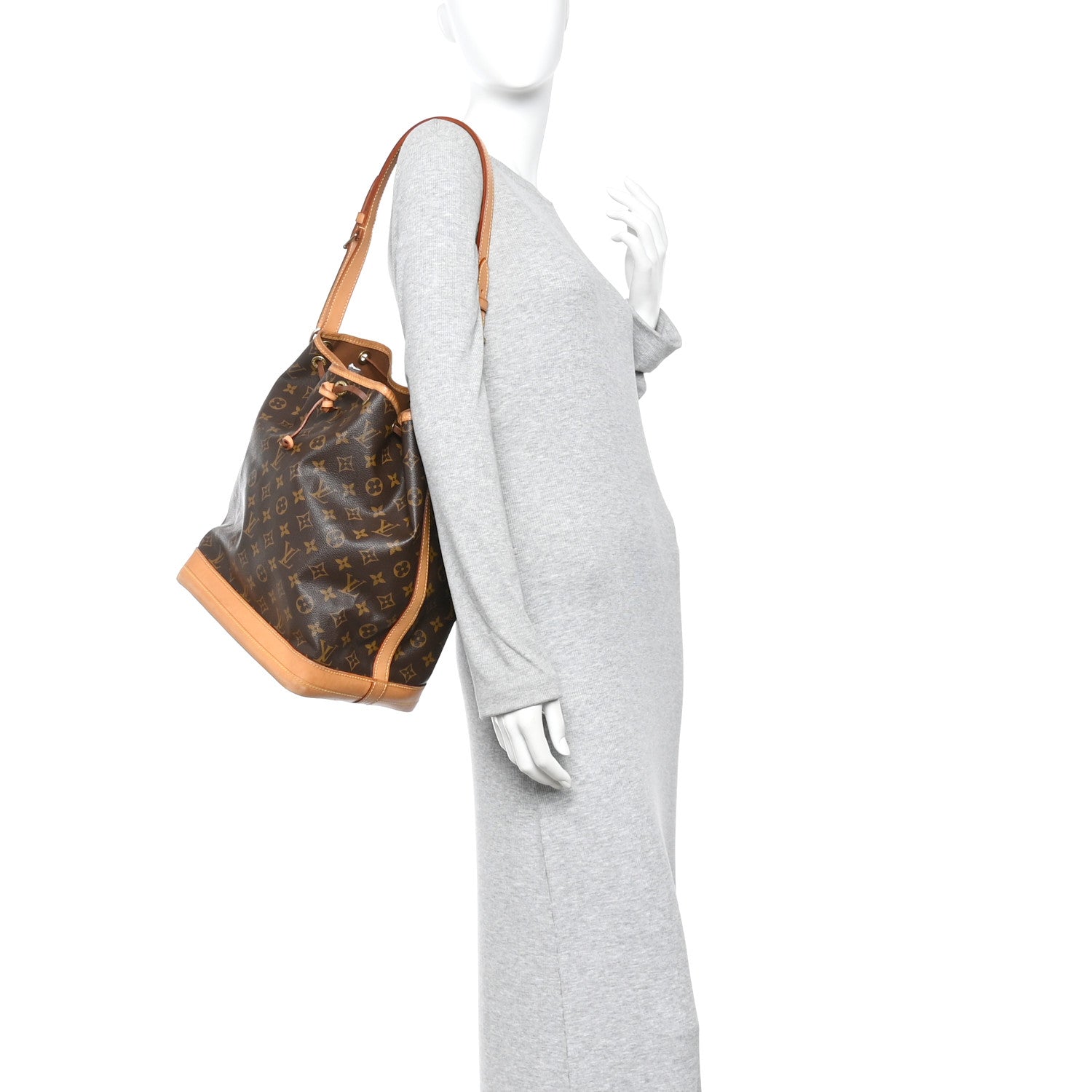 Louis Vuitton Monogram Noe 2 of 14