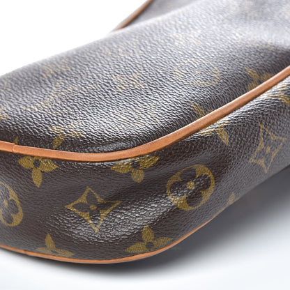 Louis Vuitton Monogram Pochette Gange 8 of 9